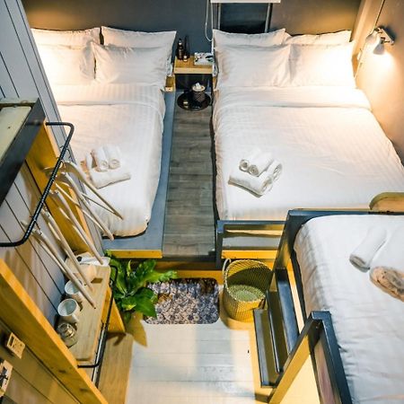 Zeds Hostel Bangkok Luaran gambar