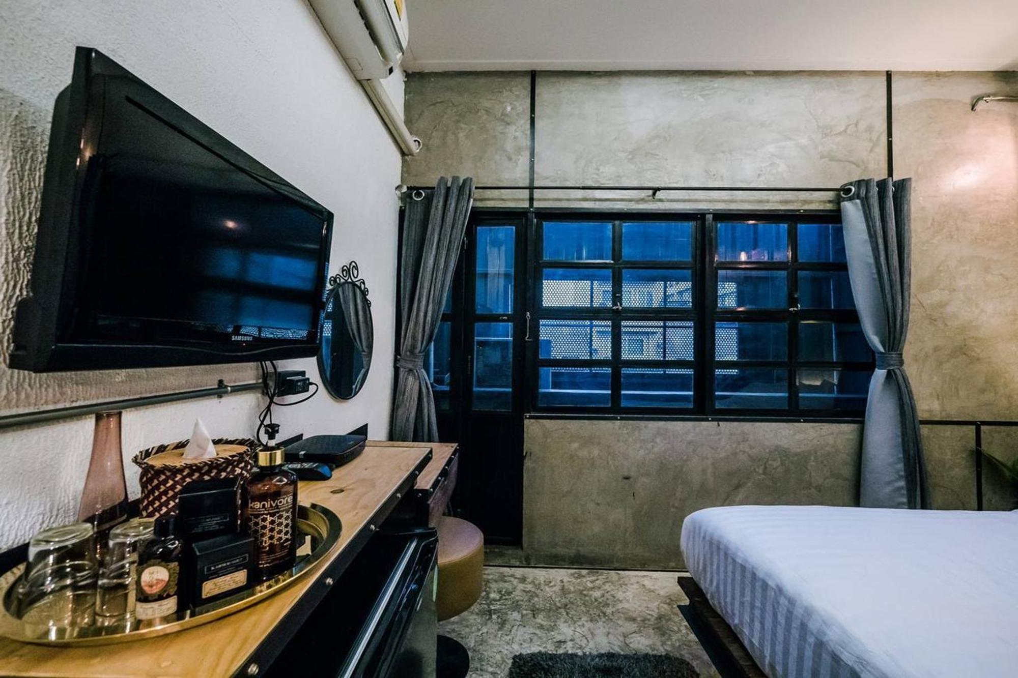 Zeds Hostel Bangkok Luaran gambar