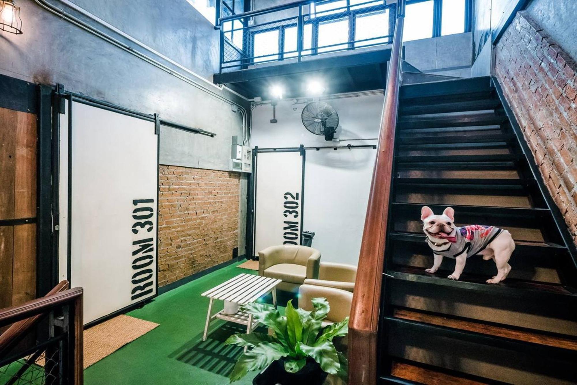 Zeds Hostel Bangkok Luaran gambar