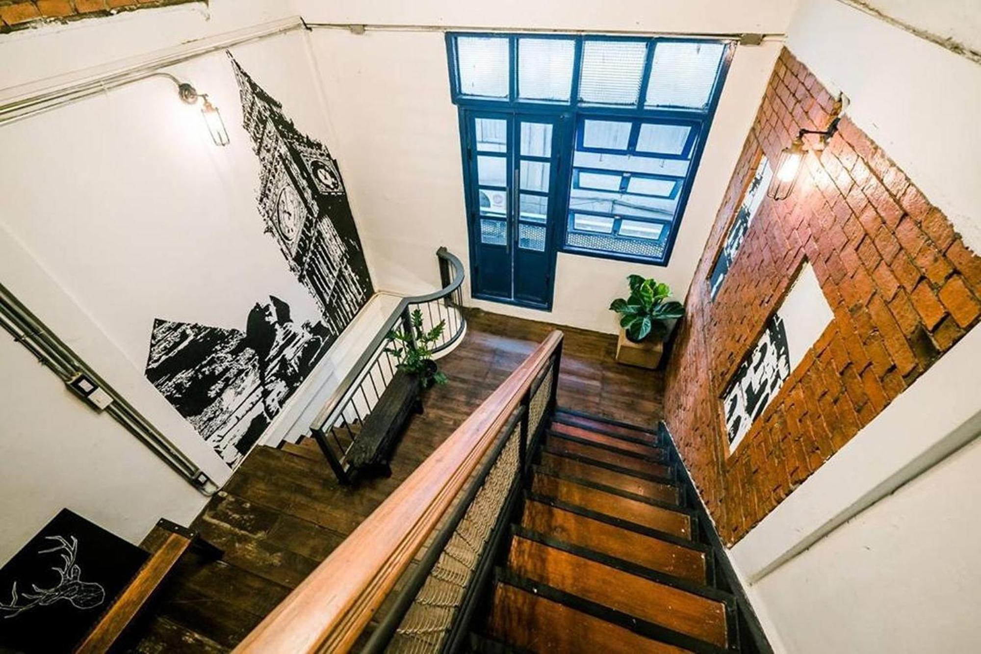 Zeds Hostel Bangkok Luaran gambar