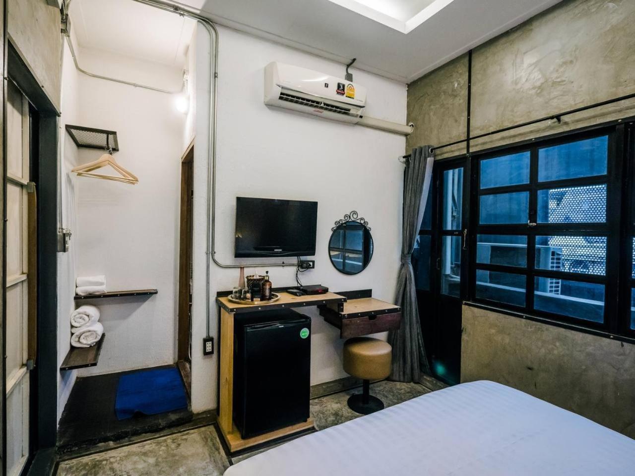 Zeds Hostel Bangkok Luaran gambar