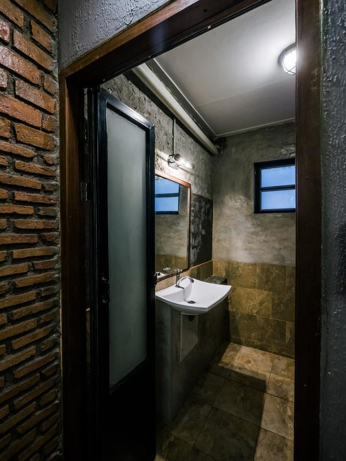 Zeds Hostel Bangkok Luaran gambar