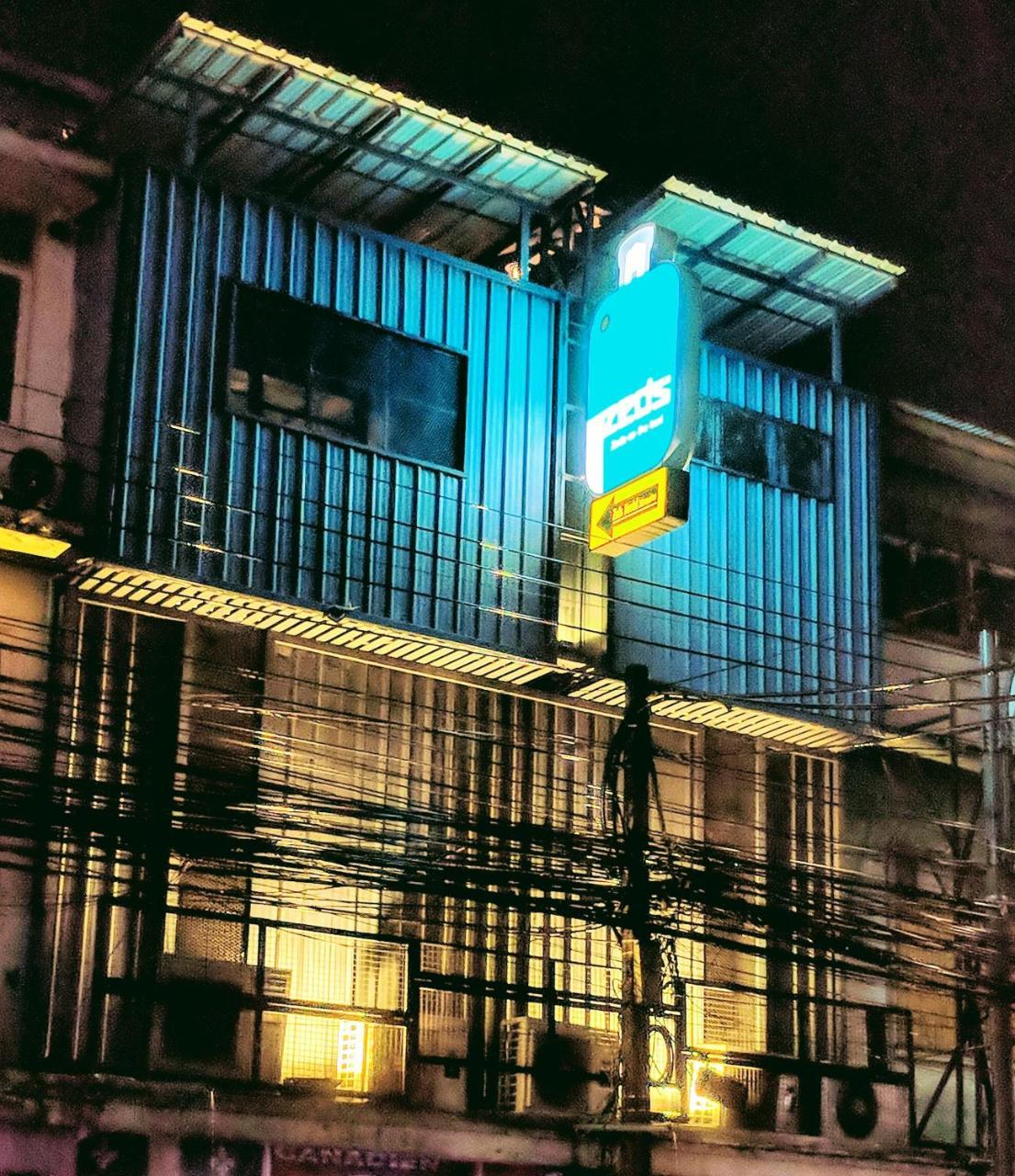 Zeds Hostel Bangkok Luaran gambar